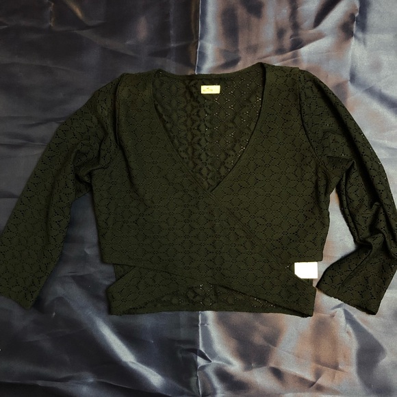 Hollister Crop top - Picture 5 of 7